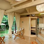 Villa Borgo Paradiso 4&2, Emma Ciciano