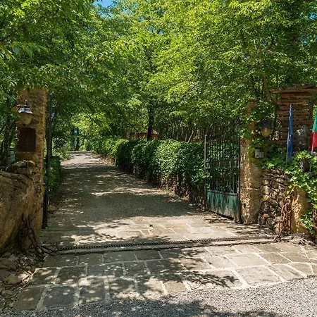 Villa Borgo Paradiso 4&2, Emma